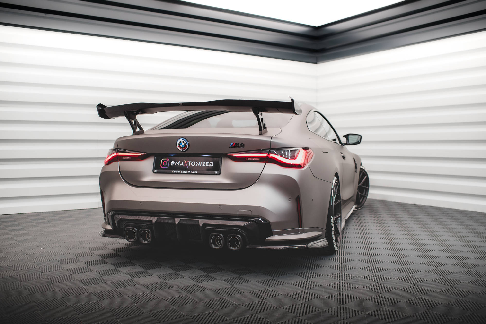 Maxton Carbon Fiber Diffuser BMW M3 G80 / M4 G82