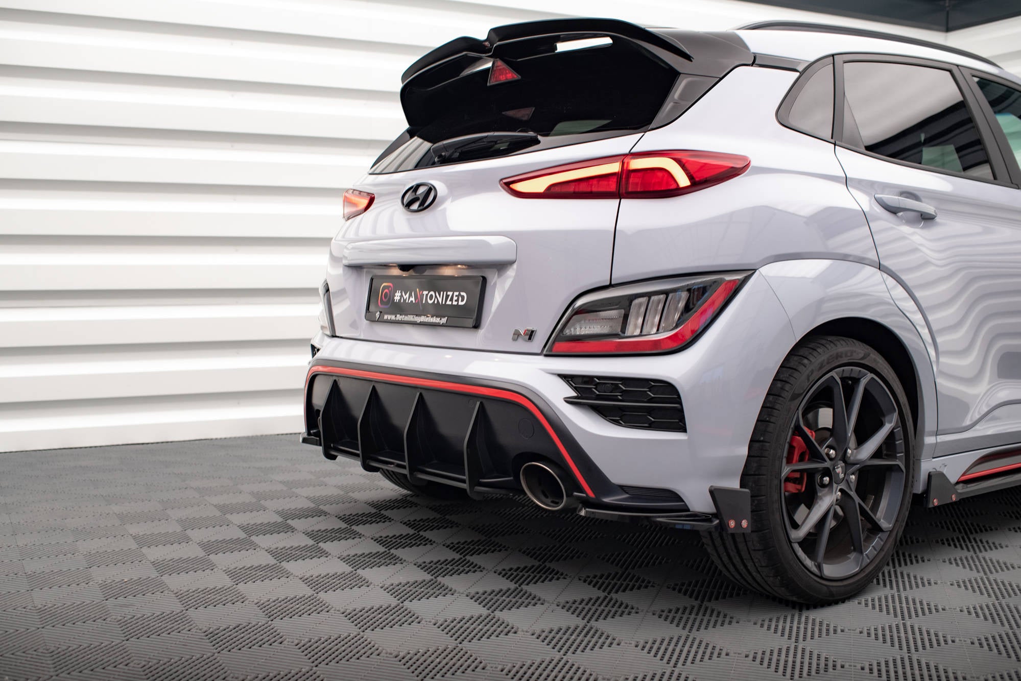 Maxton Design Street Pro Rear Diffuser Hyundai Kona N Mk1