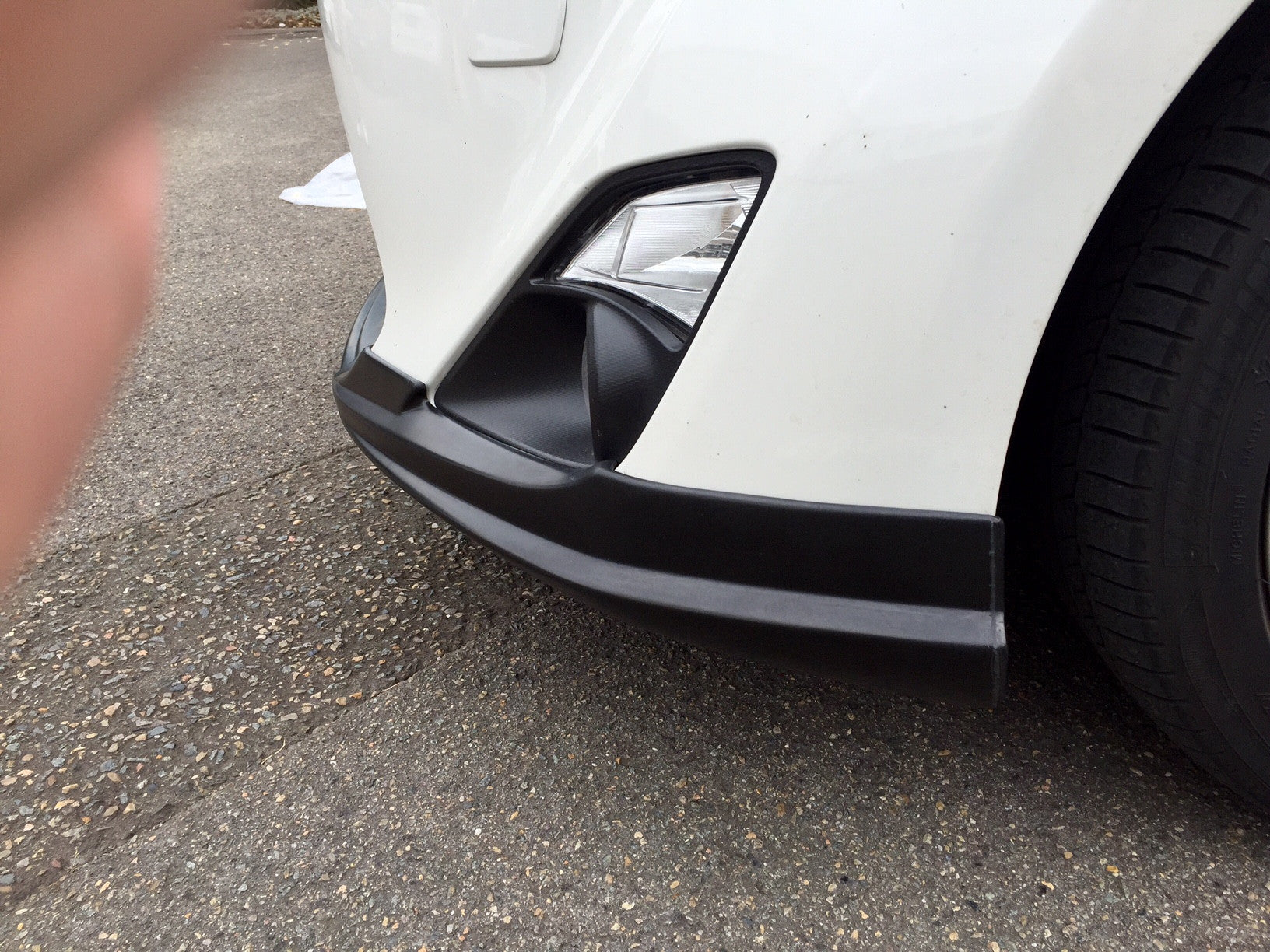 2012-2016 Toyota 86 ZN6 Tom Style Front Lip