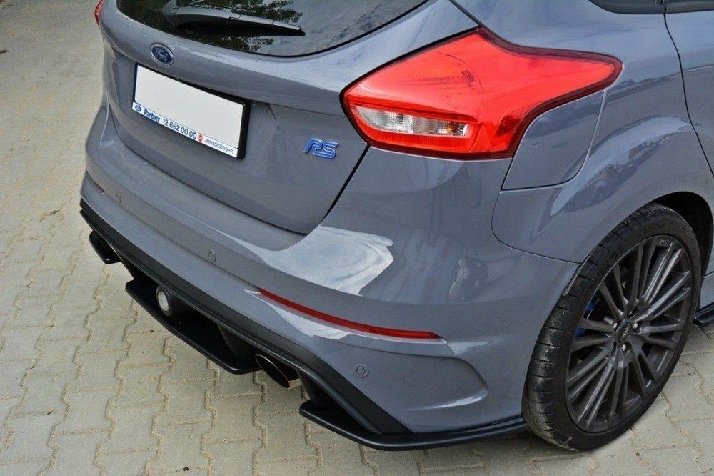 Maxton Design Ford Focus 3 RS Rear Central Splitter